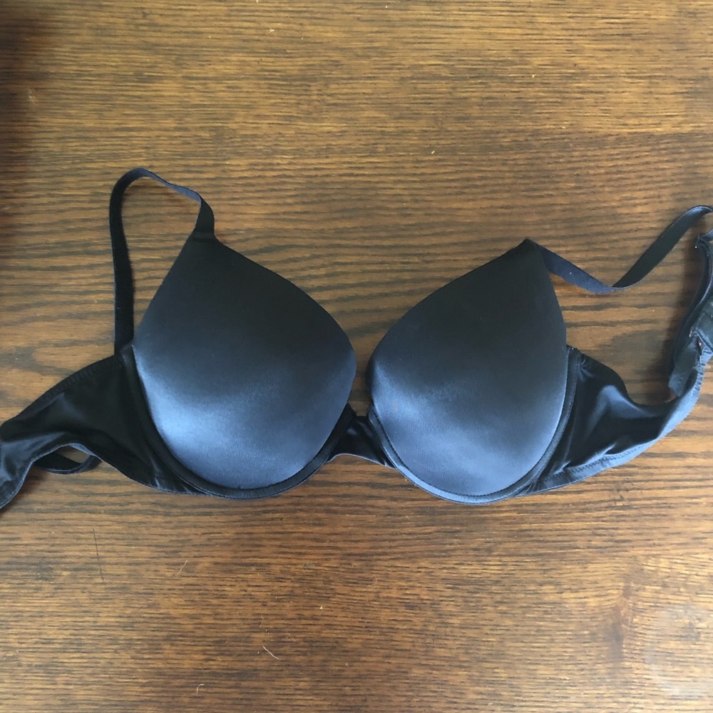 VS Pink bra 34D